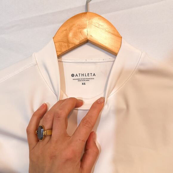 3 FOR $50! 🎁 ATHLETA White Eclipse Mock-Neck Shrug Sz. XS - Picture 4 of 5